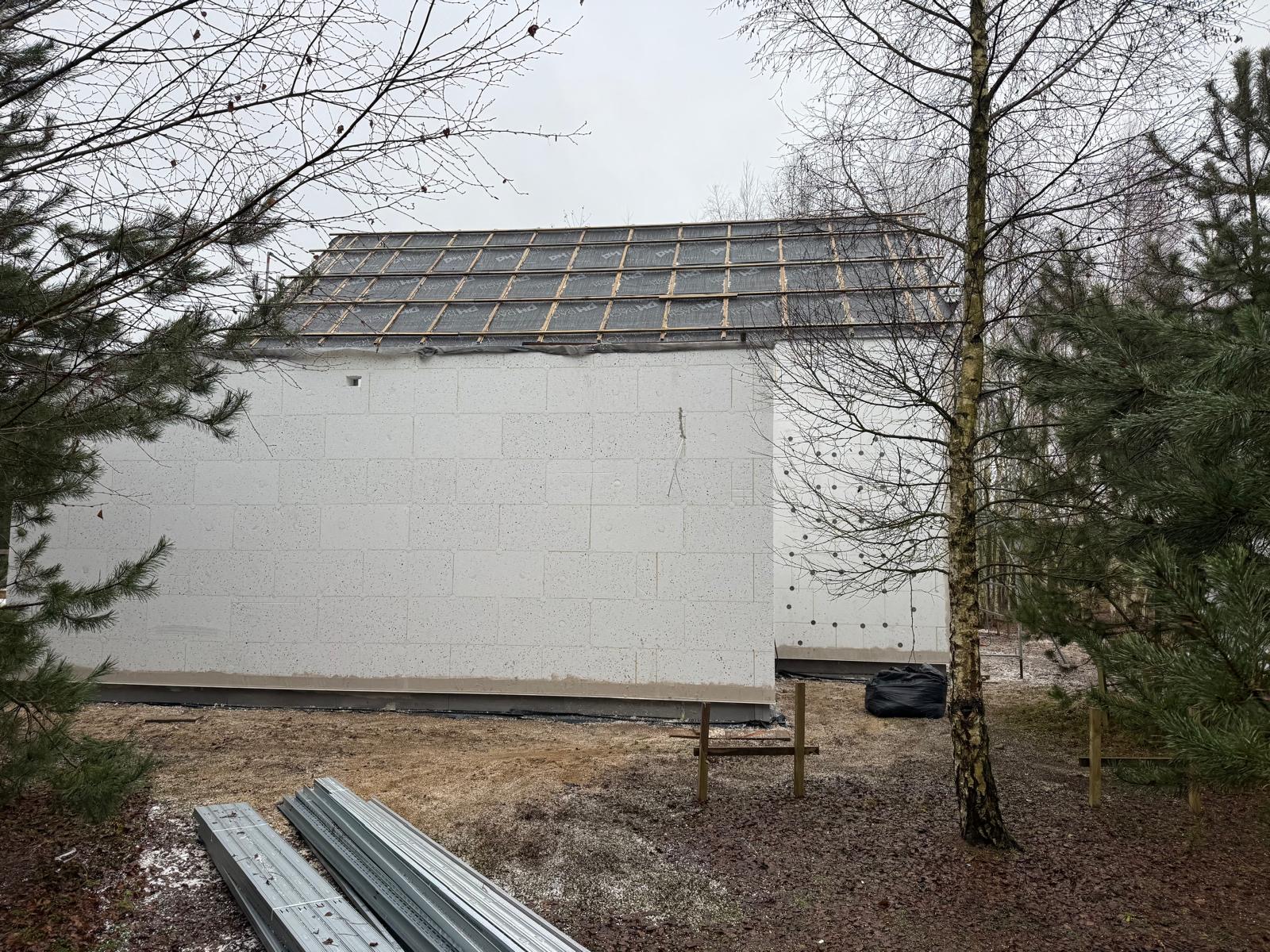 f7eeb9b1 9d8e 42f6 9138 eb821f891959